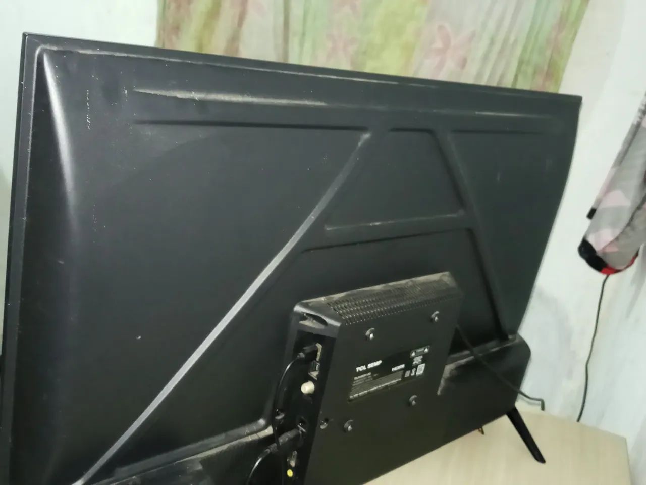 Vendo TV 32 polegada marca TCL - Foto 5