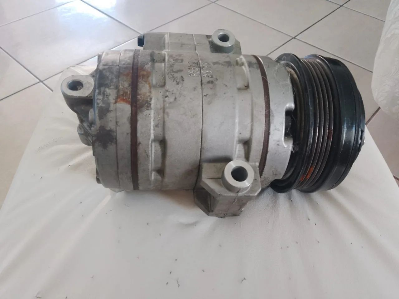 Compressor do ar-condicionado linha GM Onix spin Tracker Cobalt