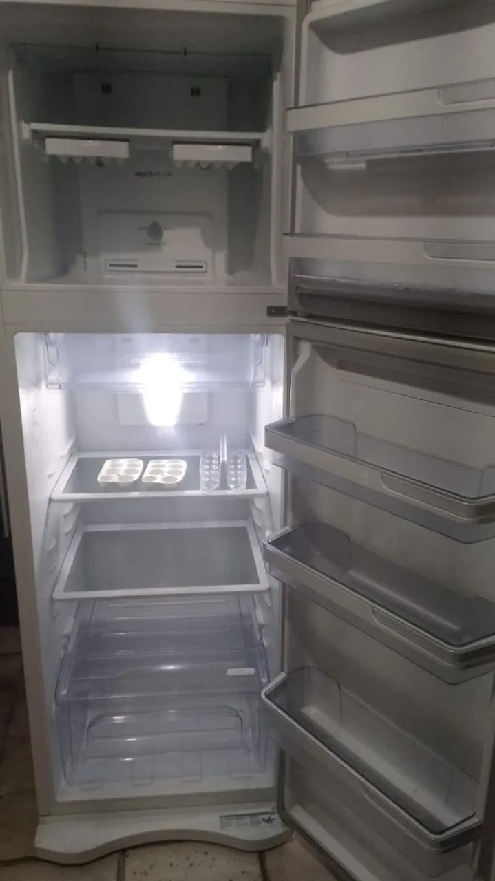 Vendo geladeira