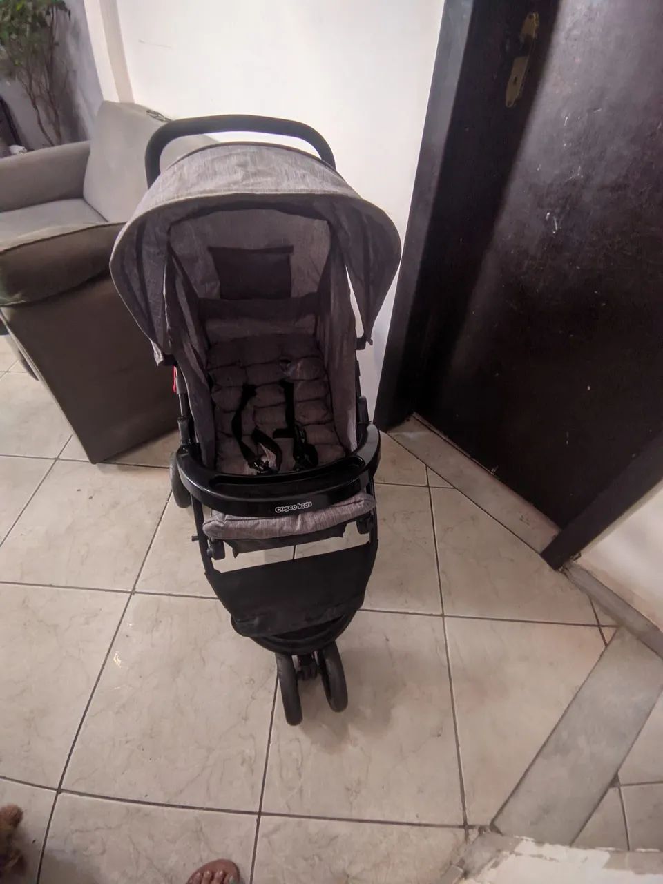 Carrinho de bebe Cosco modas novo  - Foto 3