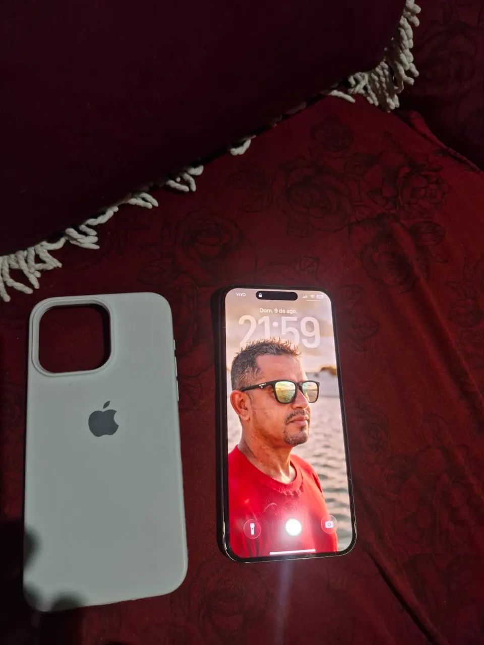 iPhone 15 Pro Max - Foto 5