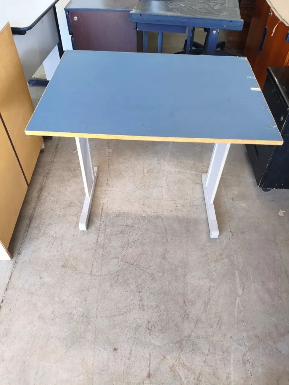 Mesa azul