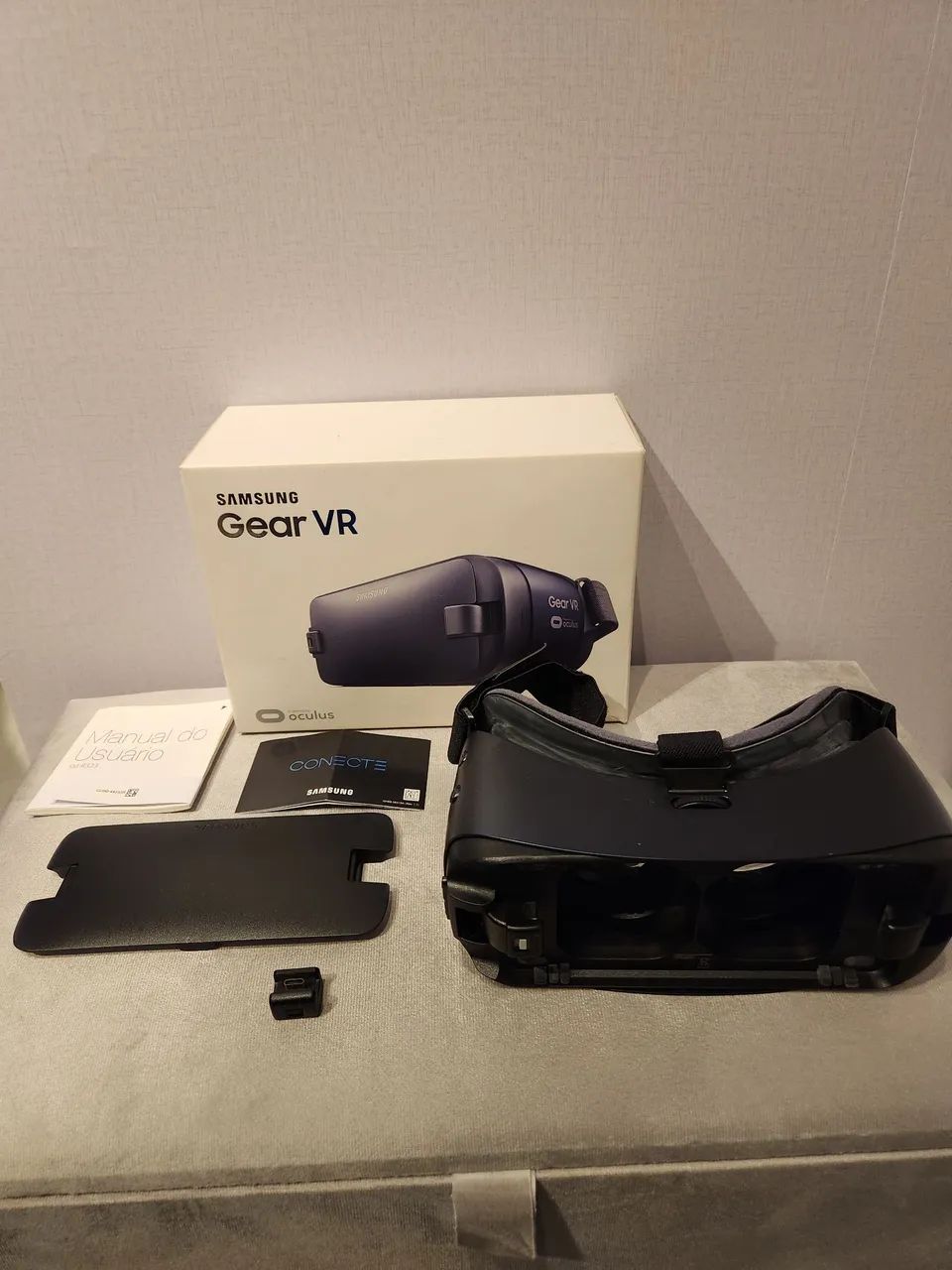 Óculos de Realidade Virtual - Samsung Gear VR