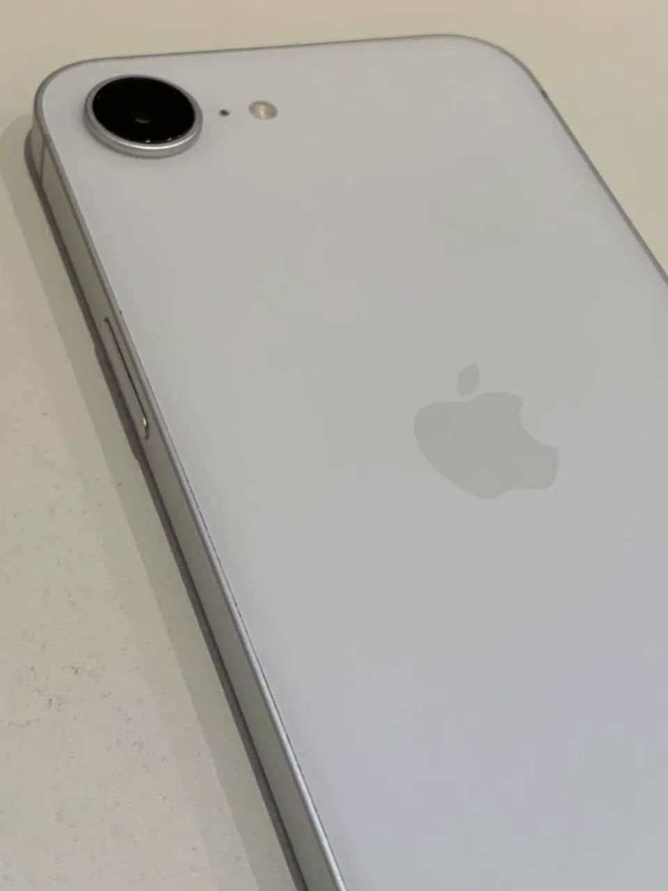 iPhone 16E 128GB Branco ? IMPECÁVEL|COM GARANTIA  - Foto 3