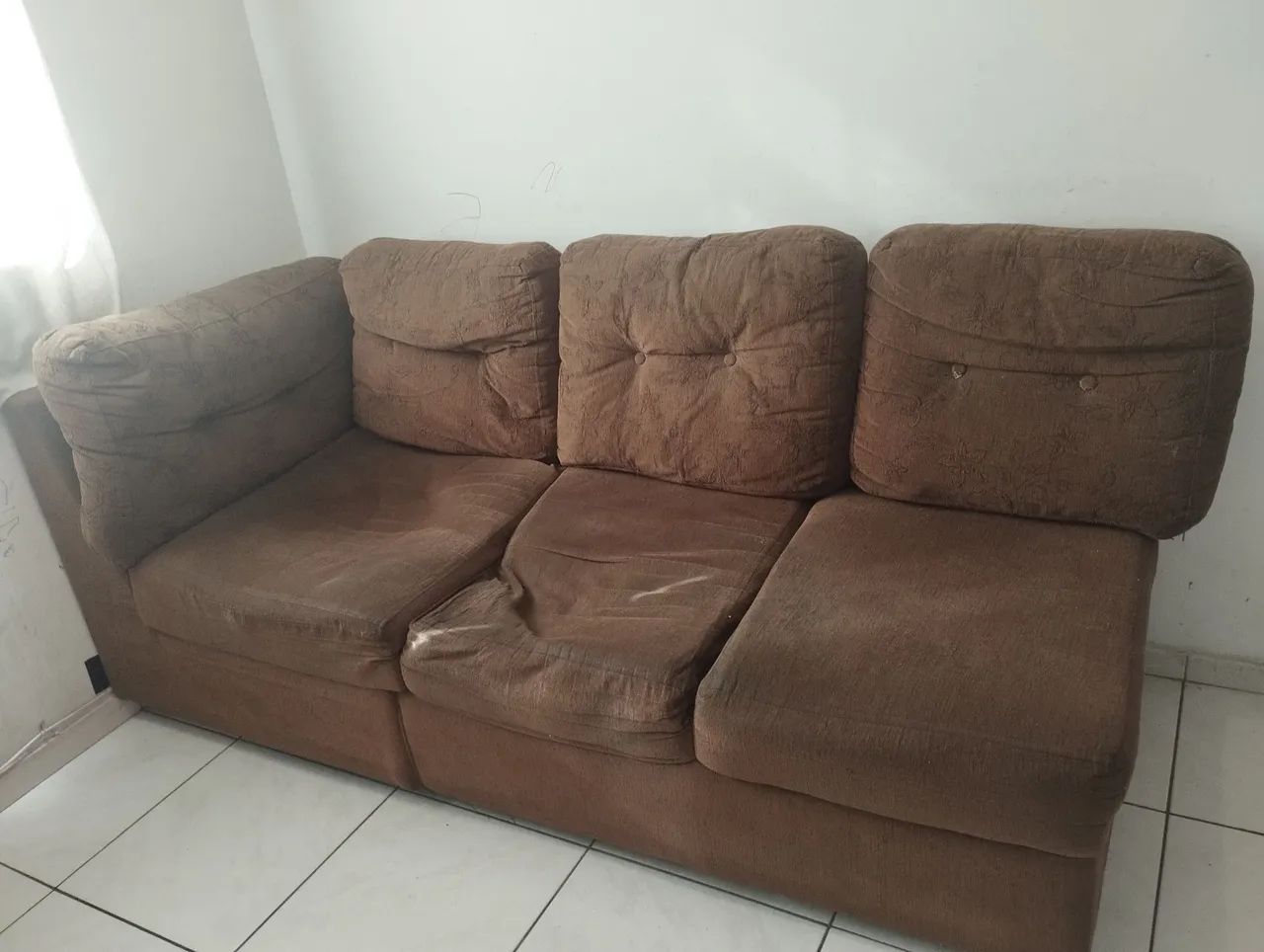 Sofá doação precisa de reforma