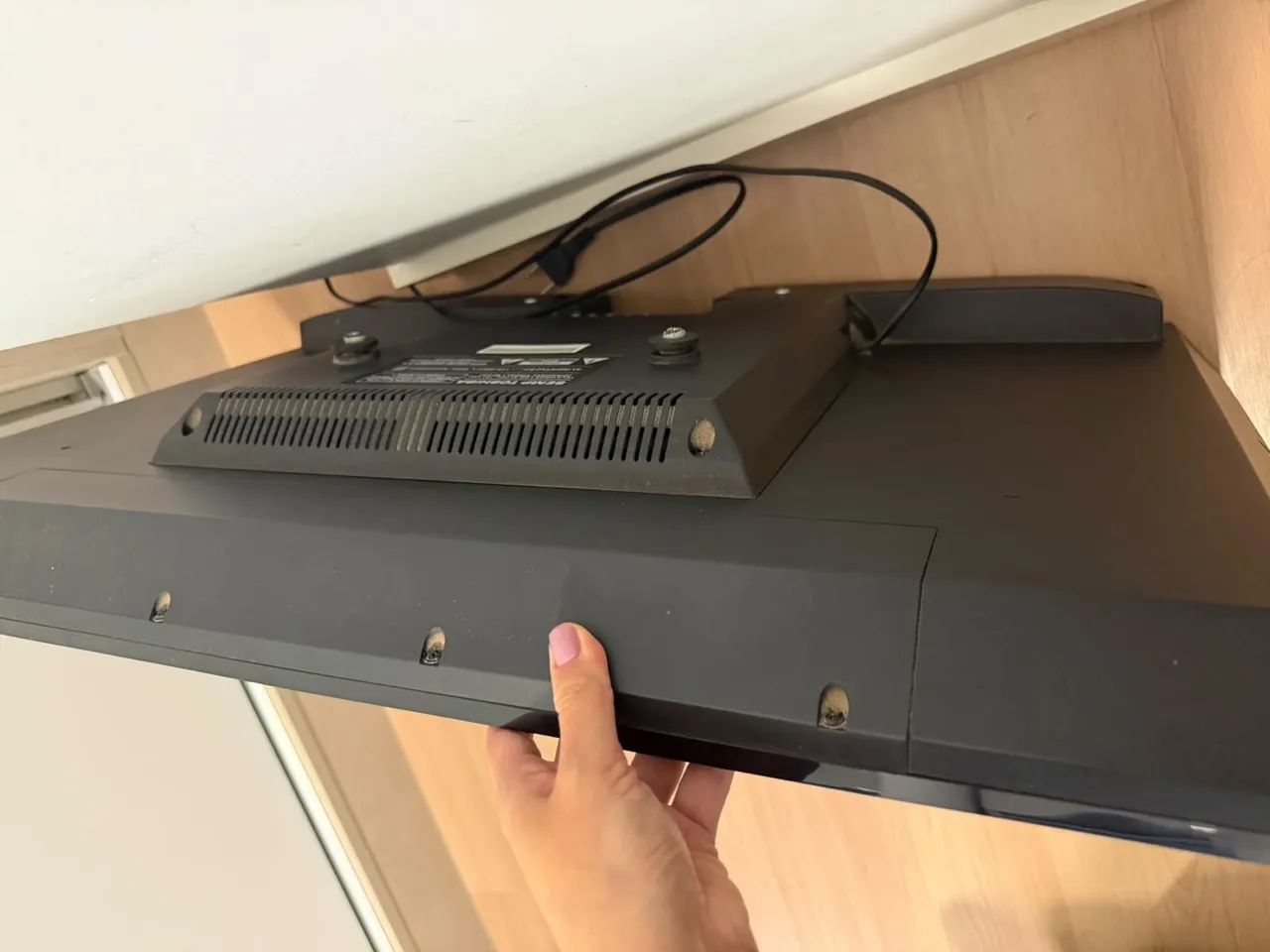 TV STI 82 POLEGADAS  - Foto 3