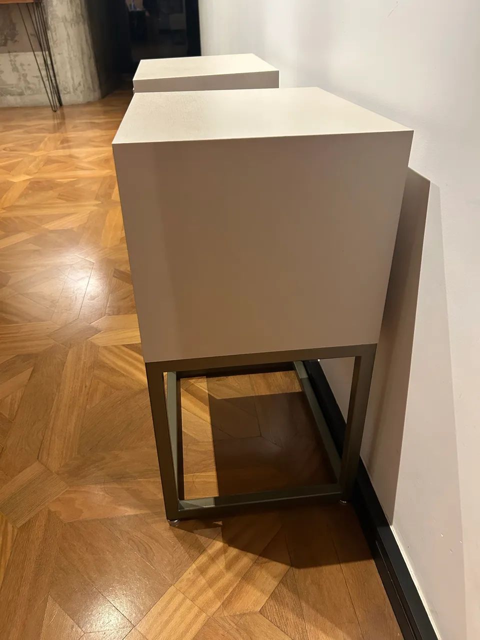 Mesa de cabeceira ( par)  - Foto 2