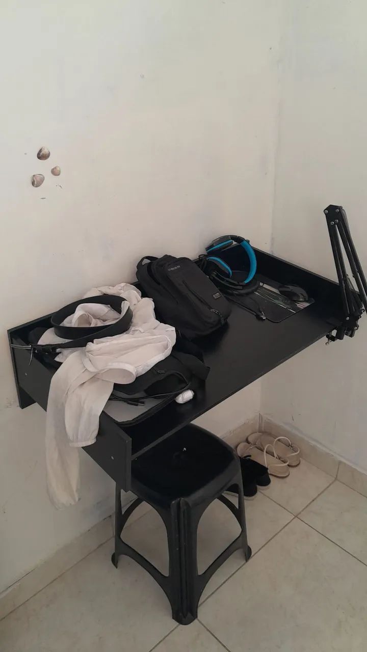 Escrivaninha suspensa  - Foto 2