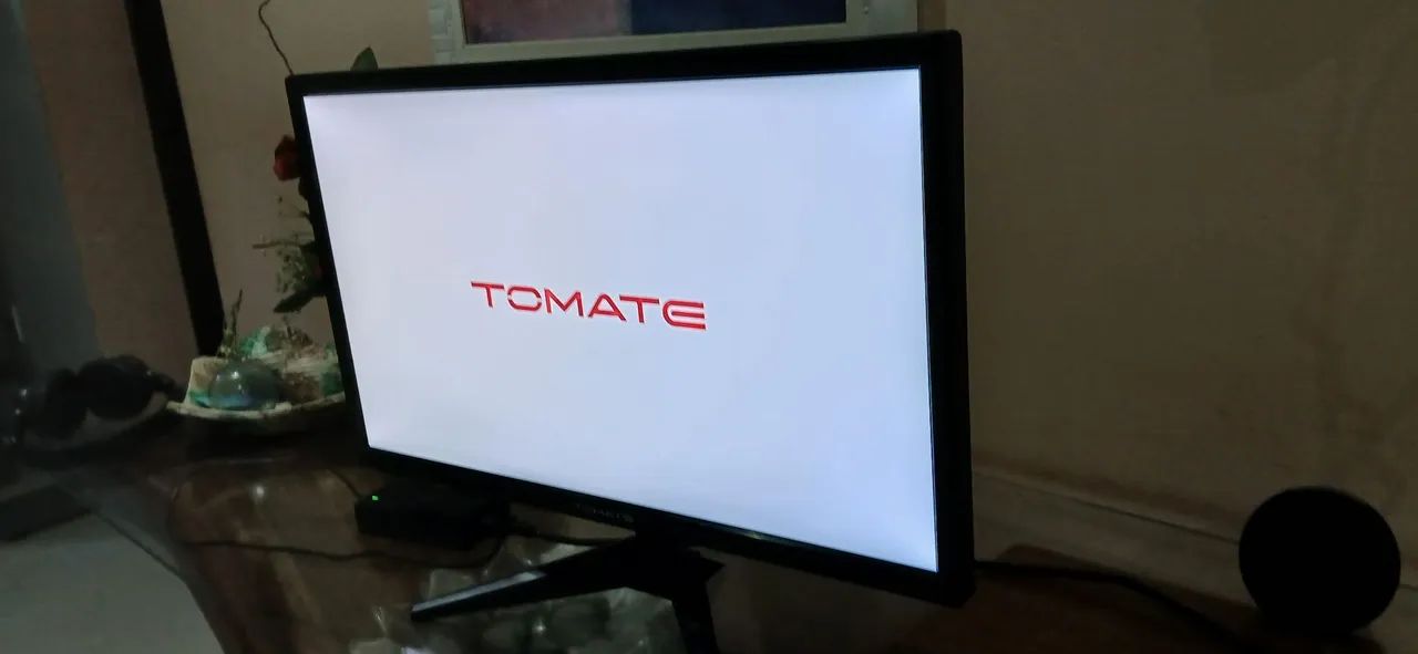 Monitor Tomate led 24 polgadas  - Foto 2