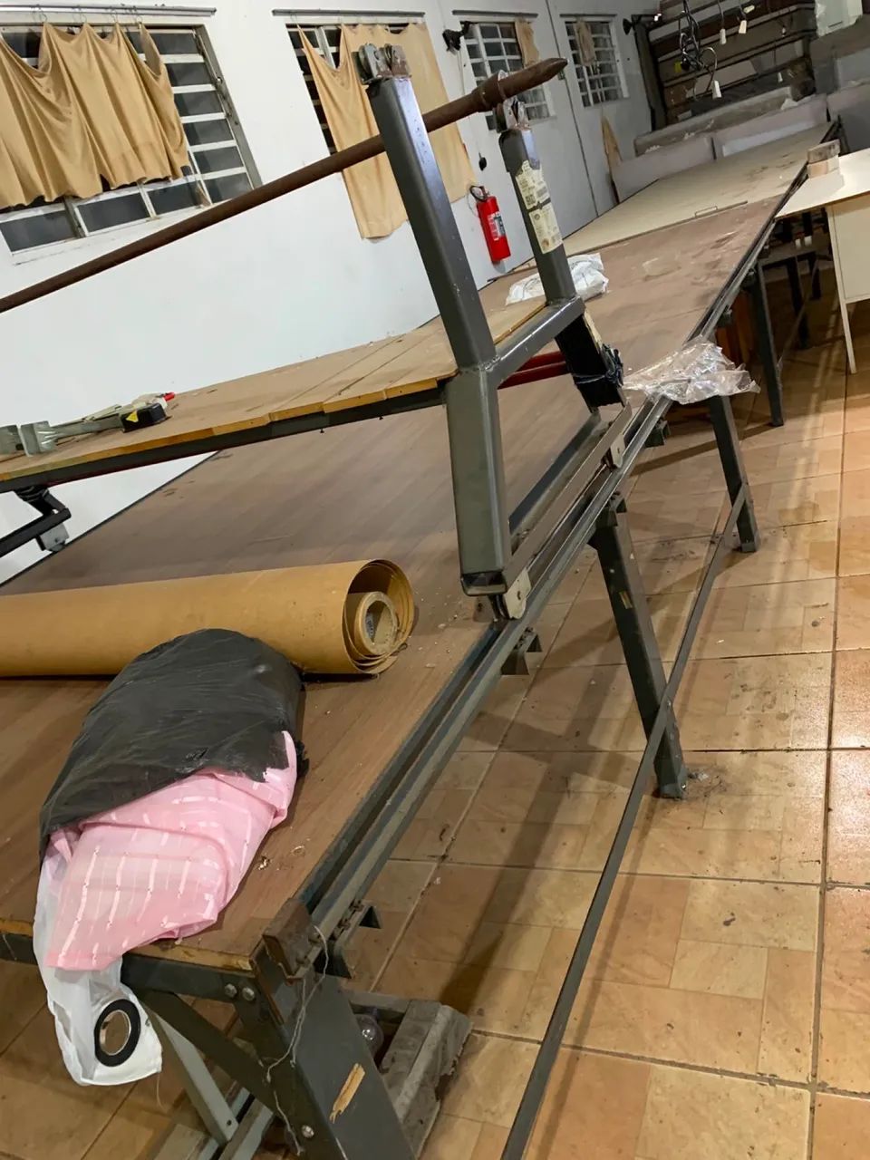 Mesa de corte industrial à venda - aceita propostas - Foto 5