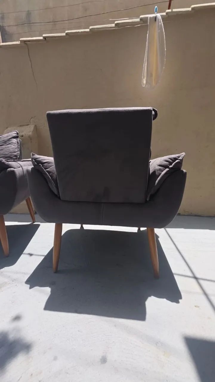 Vende-se poltronas com mesa de centro  - Foto 5
