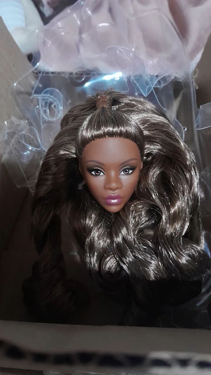 BARBIE BASICS TAMIKA 