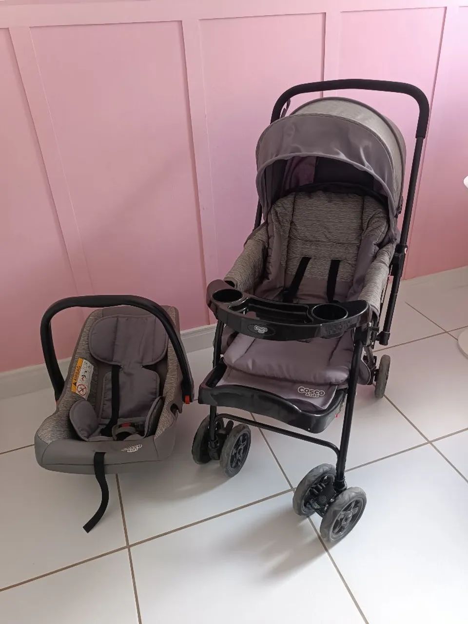 Carrinho de bebê + bebê conforto - Foto 2