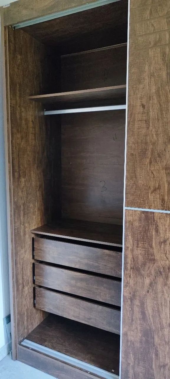 GUARDA ROUPA CASAL COM ESPELHO - Foto 3