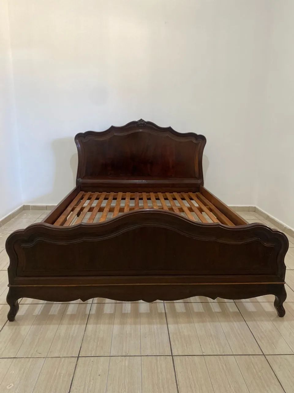Cama casal, década 40 - Jacarandá 