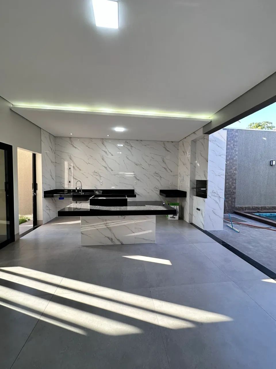 CASA A VENDA 3 SUÍTES , PISCINA E VARANDA GOURMET. 1104 SUL - Foto 7