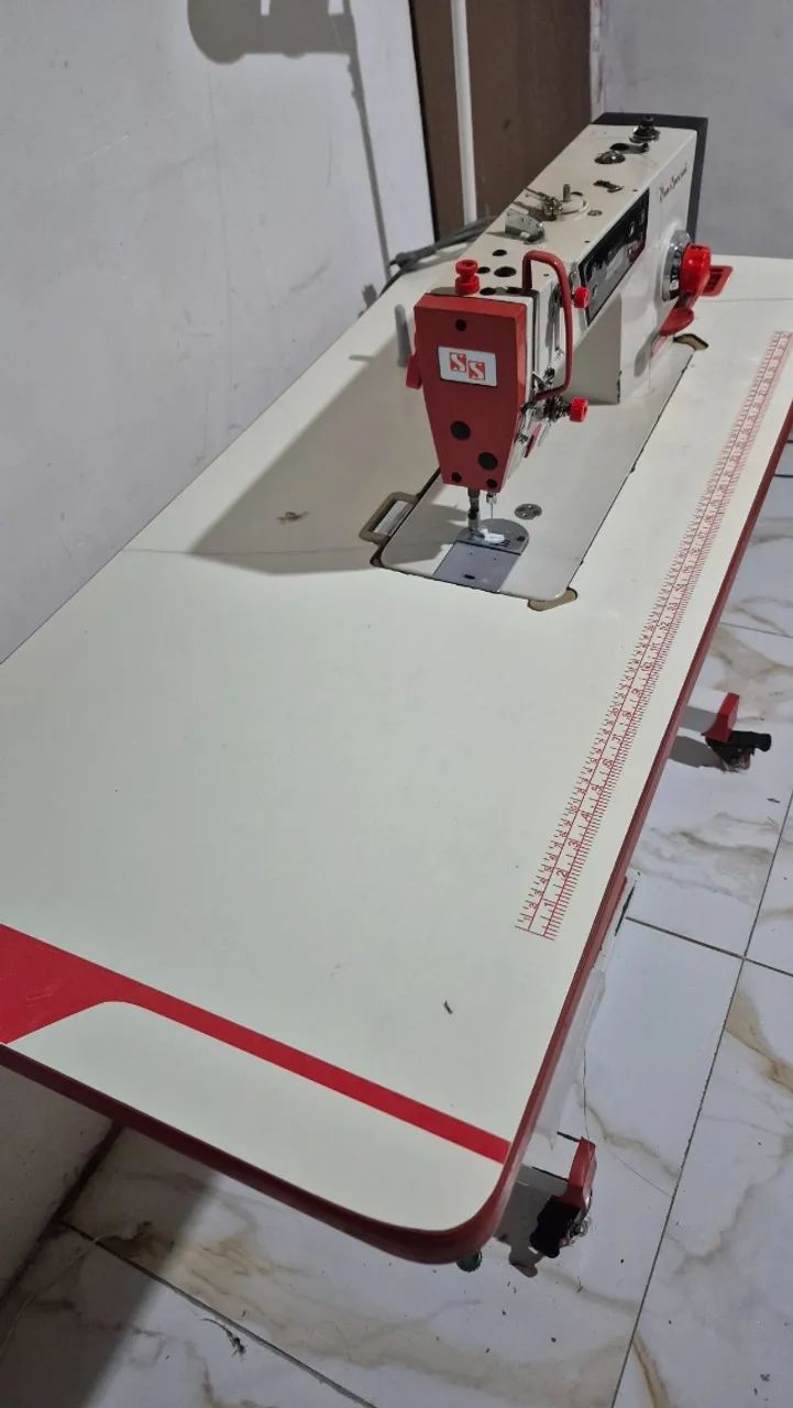 Máquina reta  - Foto 5