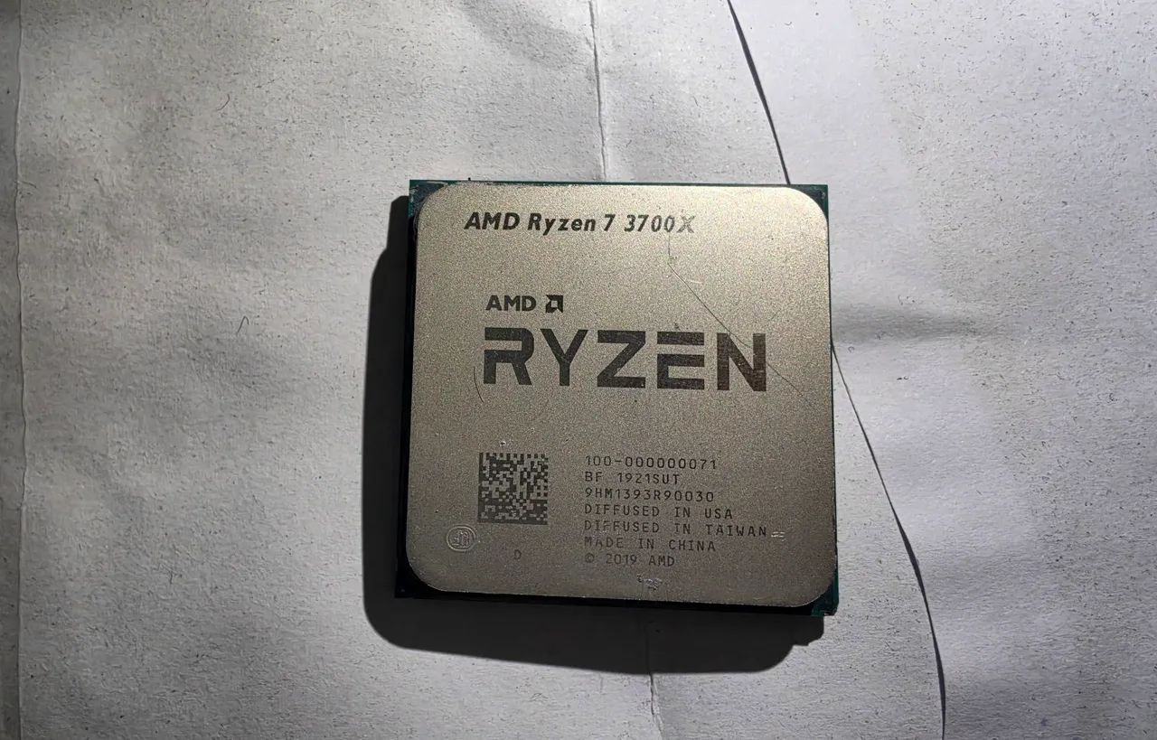 Rvzen 7 3700X AM4 | Processador Ryzen 7 | 3.6GHz até 4.4GHz