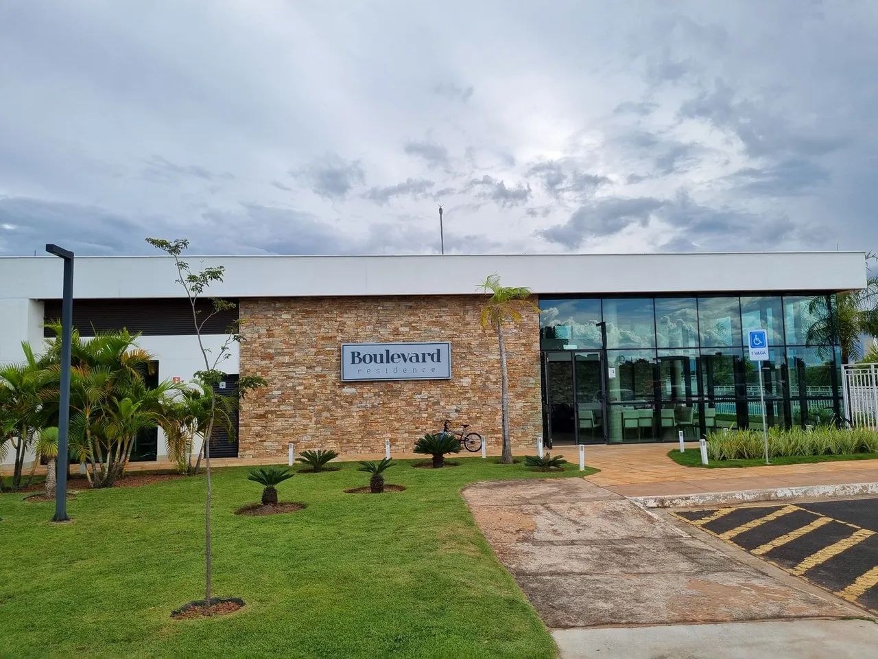 Foto - Brasília - Setor Habitacional Tororó (Jardim Botânico)