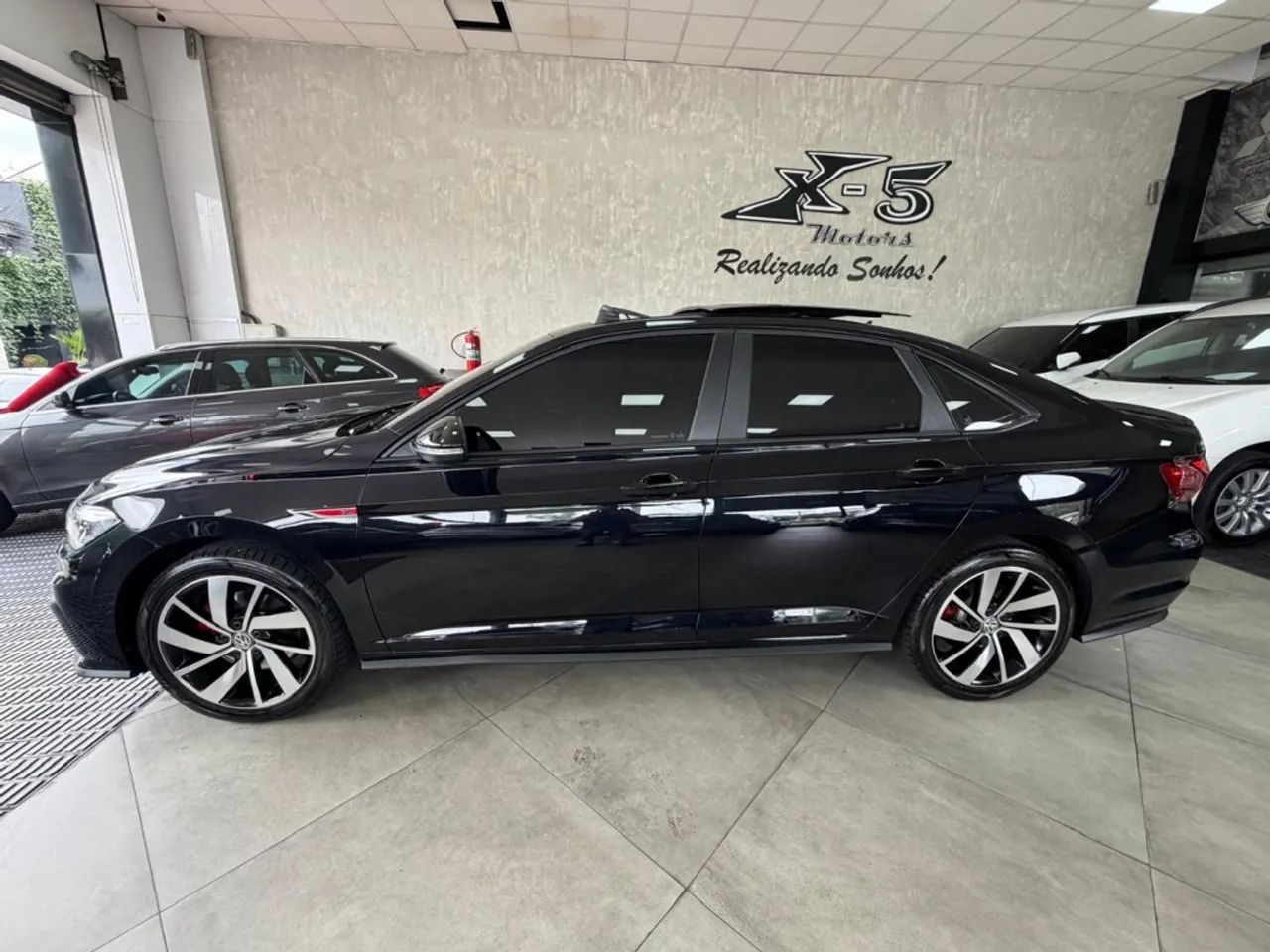Volkswagen Jetta GLI 350 TSI 2.0 16V 4p Aut., foto 6 de 19