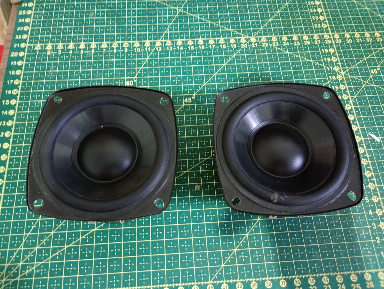 Alto falantes JBL  - Foto 4