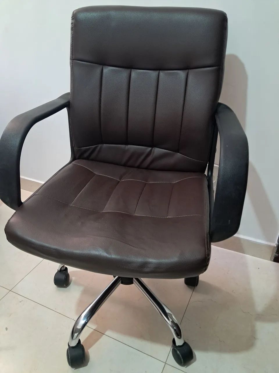Cadeira de escritório  - Foto 2