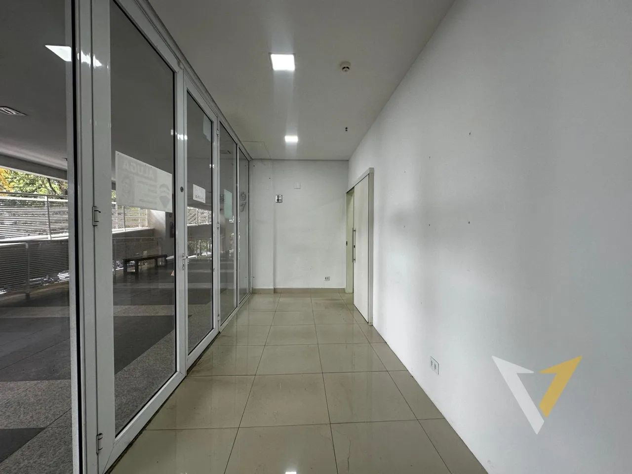 Sala para locação, Edifício Golden Office, Chácara Urbana, na cidade de Jundiaí-SP - Foto 3