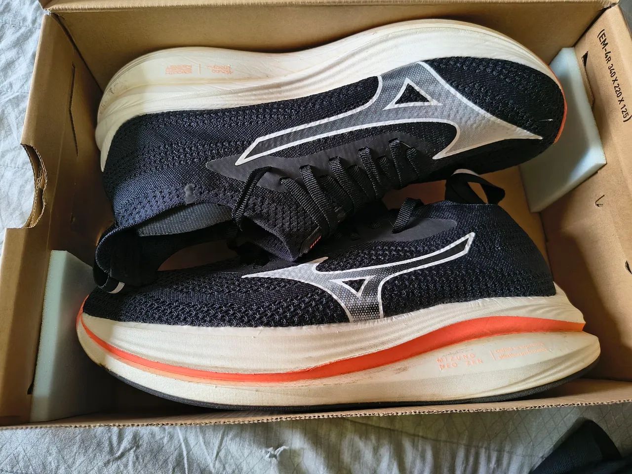 Tênis de Corrida Mizuno Neo Zen masculino tamanho 42 na caixa