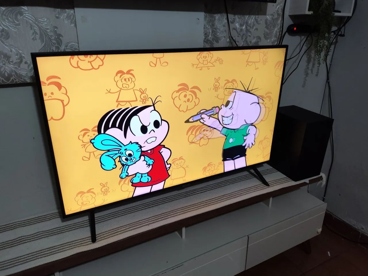 TV 50 POL. SMART WI-FI. 4k Samsung  - Foto 5