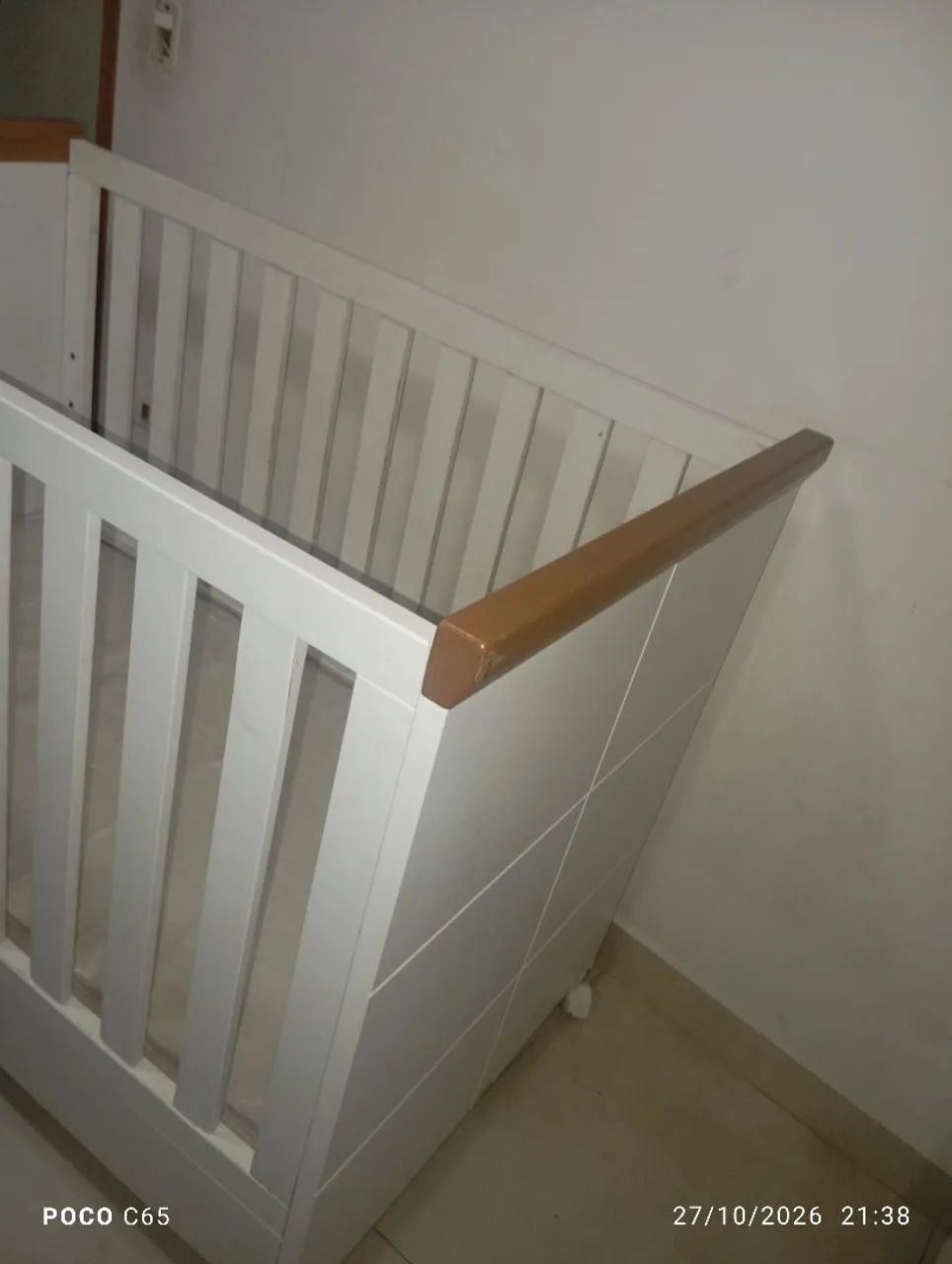Vendo um berco e colchão. - Foto 2