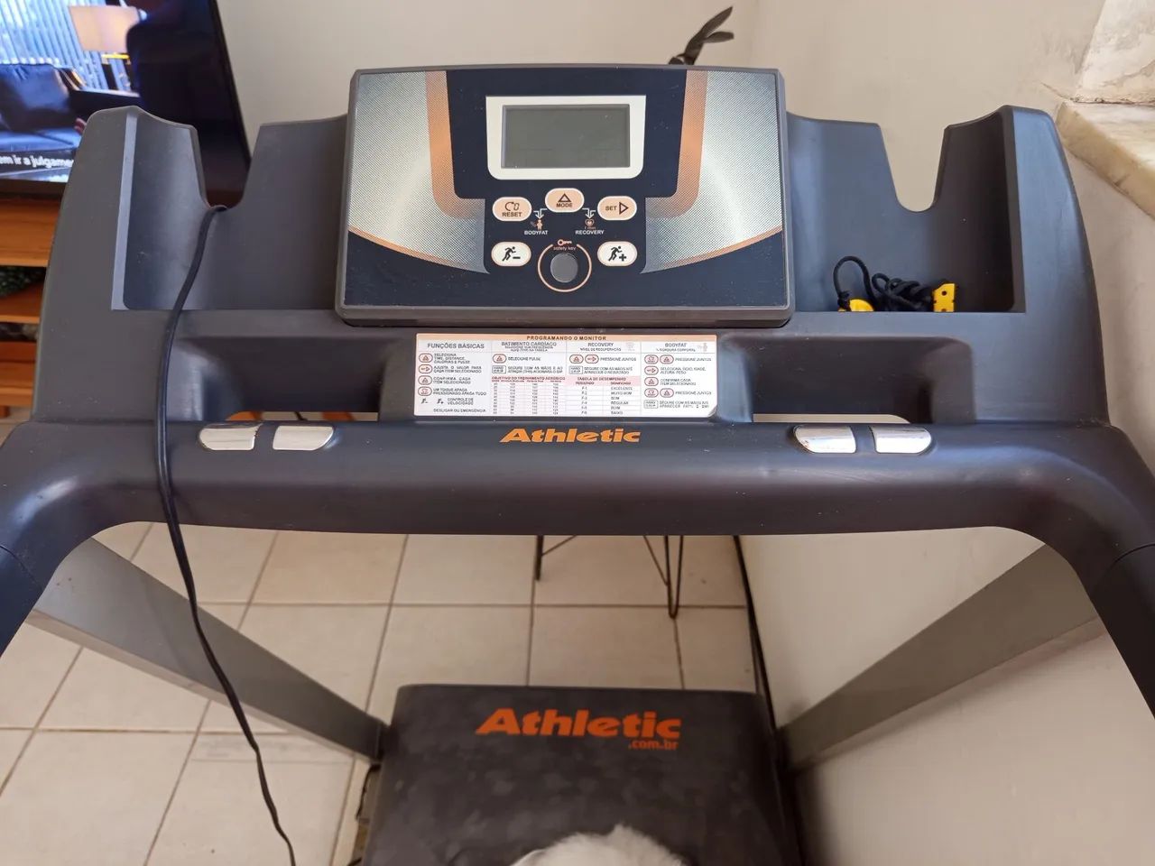 Esteira athletic advanced 420 EE - Foto 4