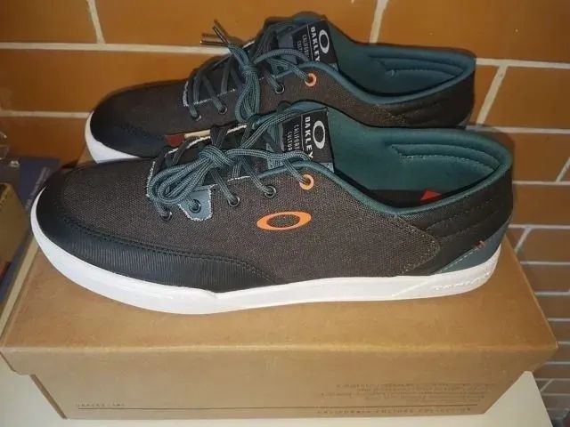 Tênis Oakley 43 NOVO - Foto 4