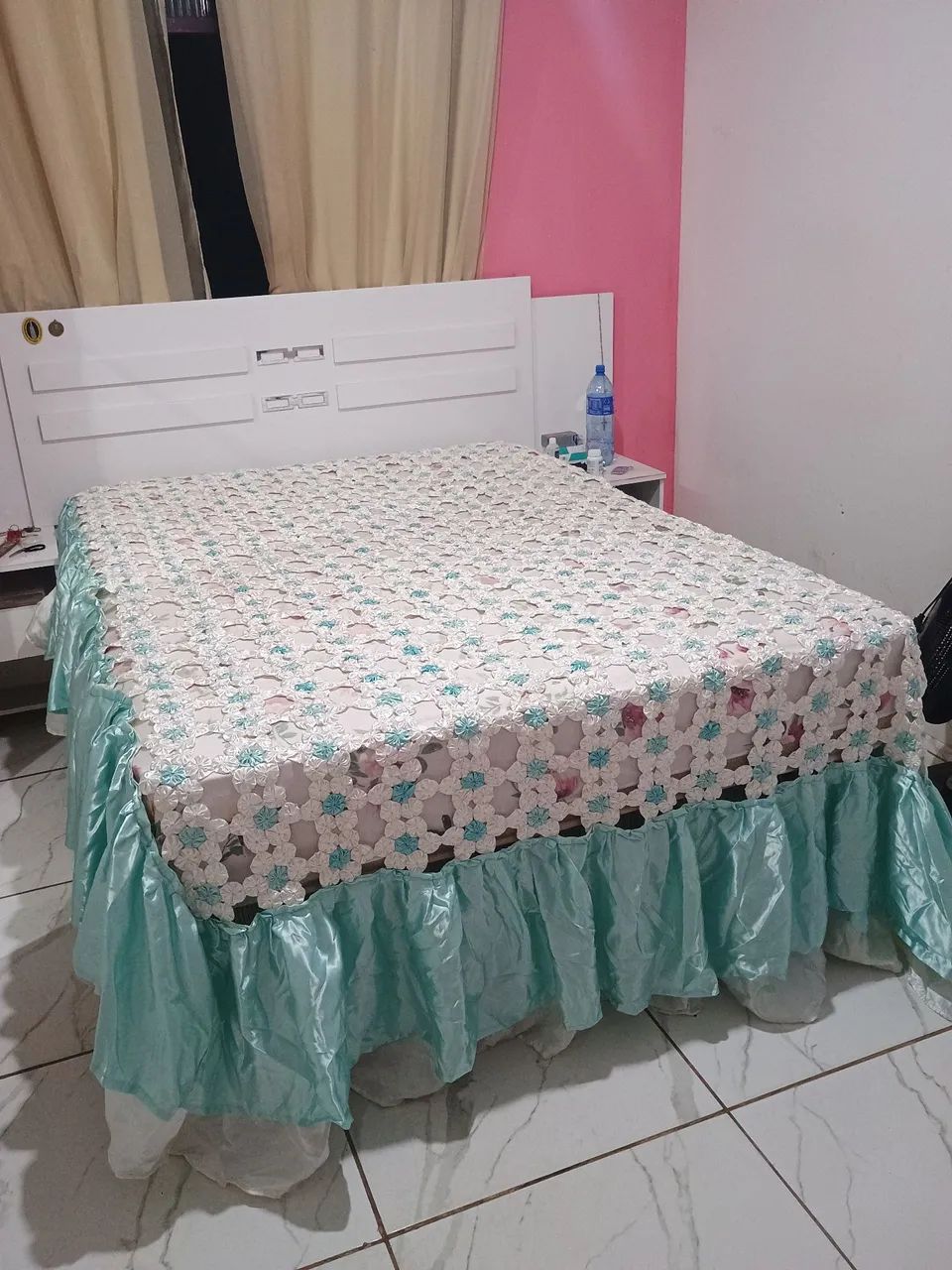 Vende colcha de fuxico em cetim 