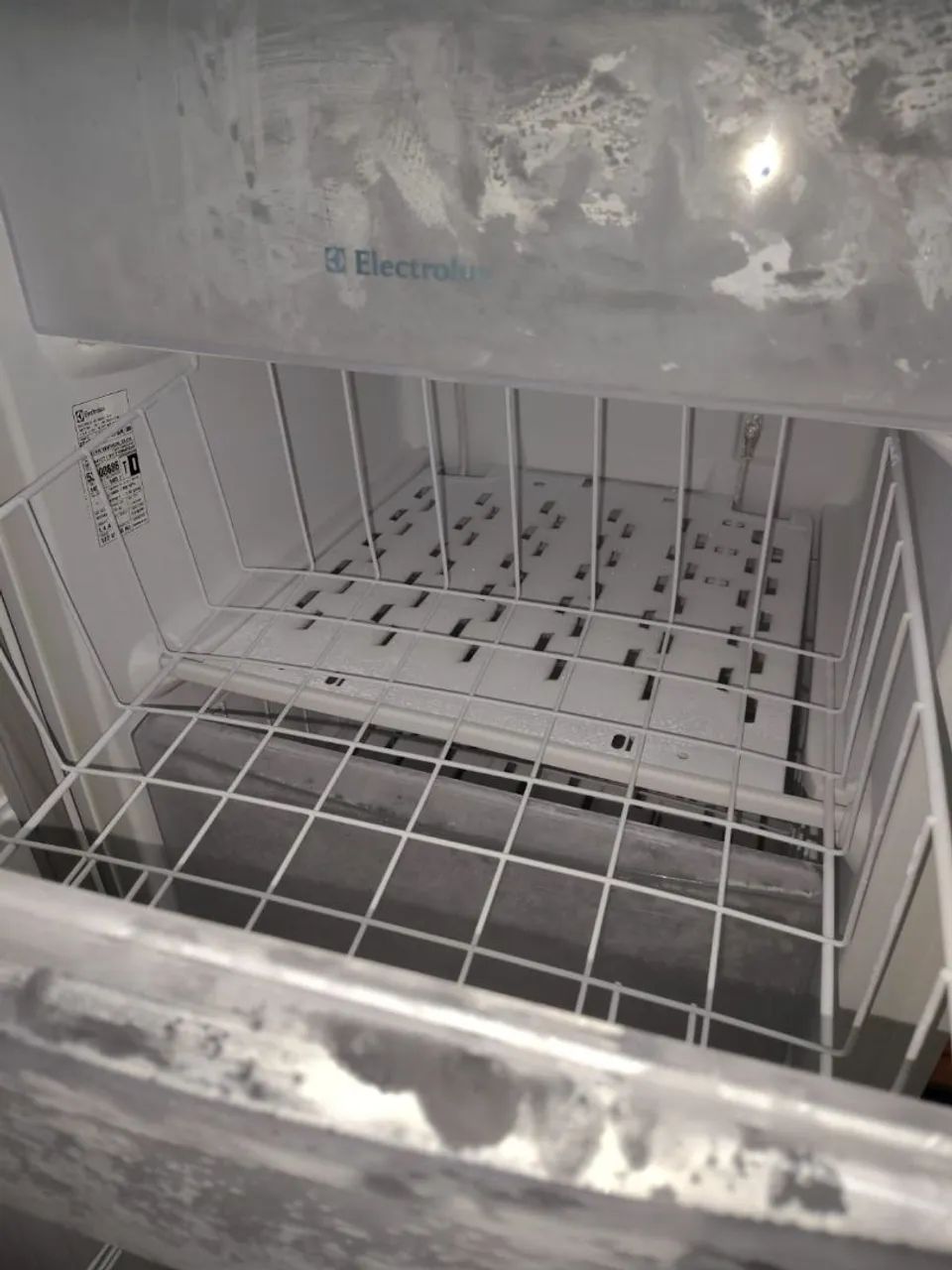 Freezer Eletrolux semi novo  - Foto 5