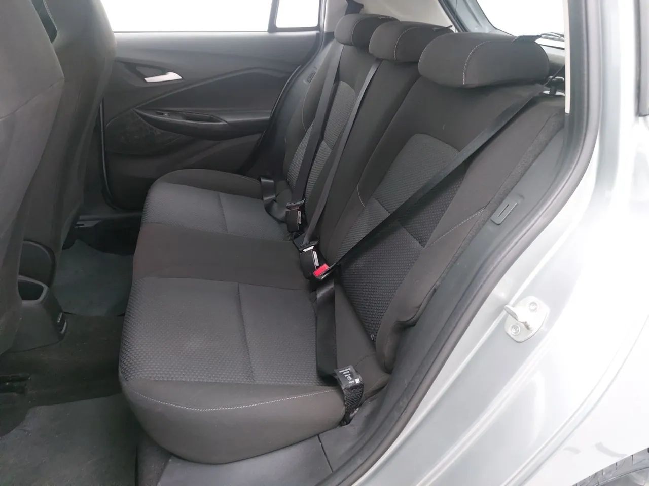 Chevrolet Onix Hatch LT 1.0 12V Flex Mec. 4P, foto 17 de 18