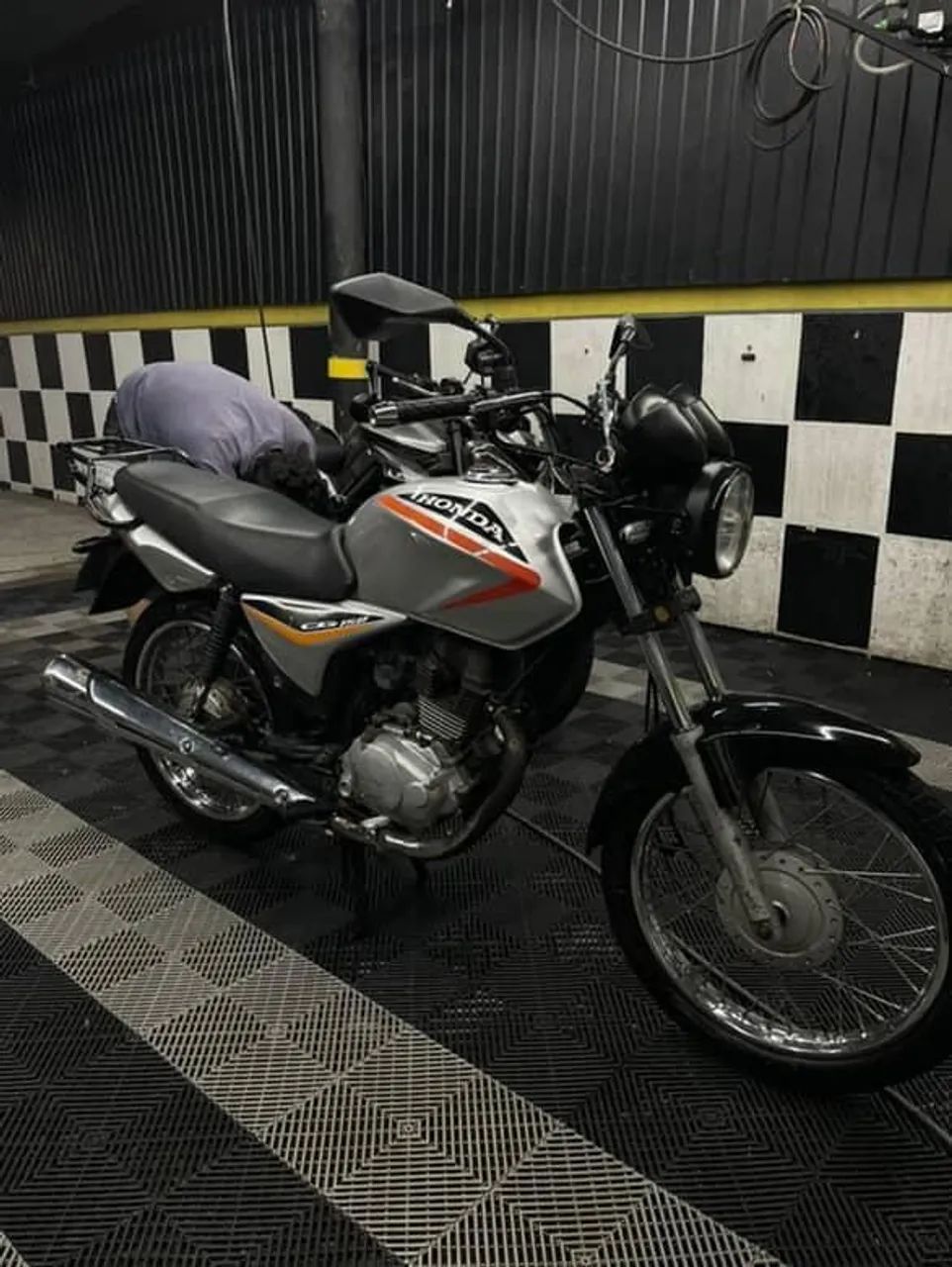 Titan 150es  - Foto 2