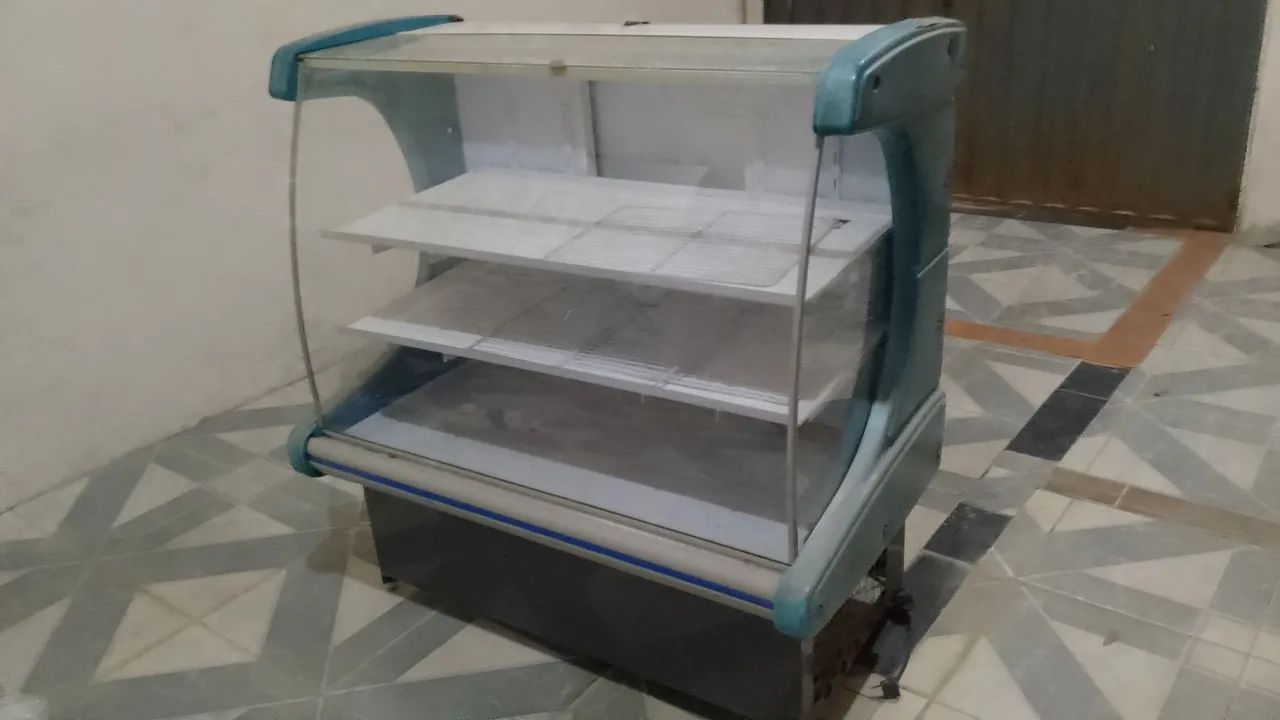Vendo balcão refrigerado valor $1.700
