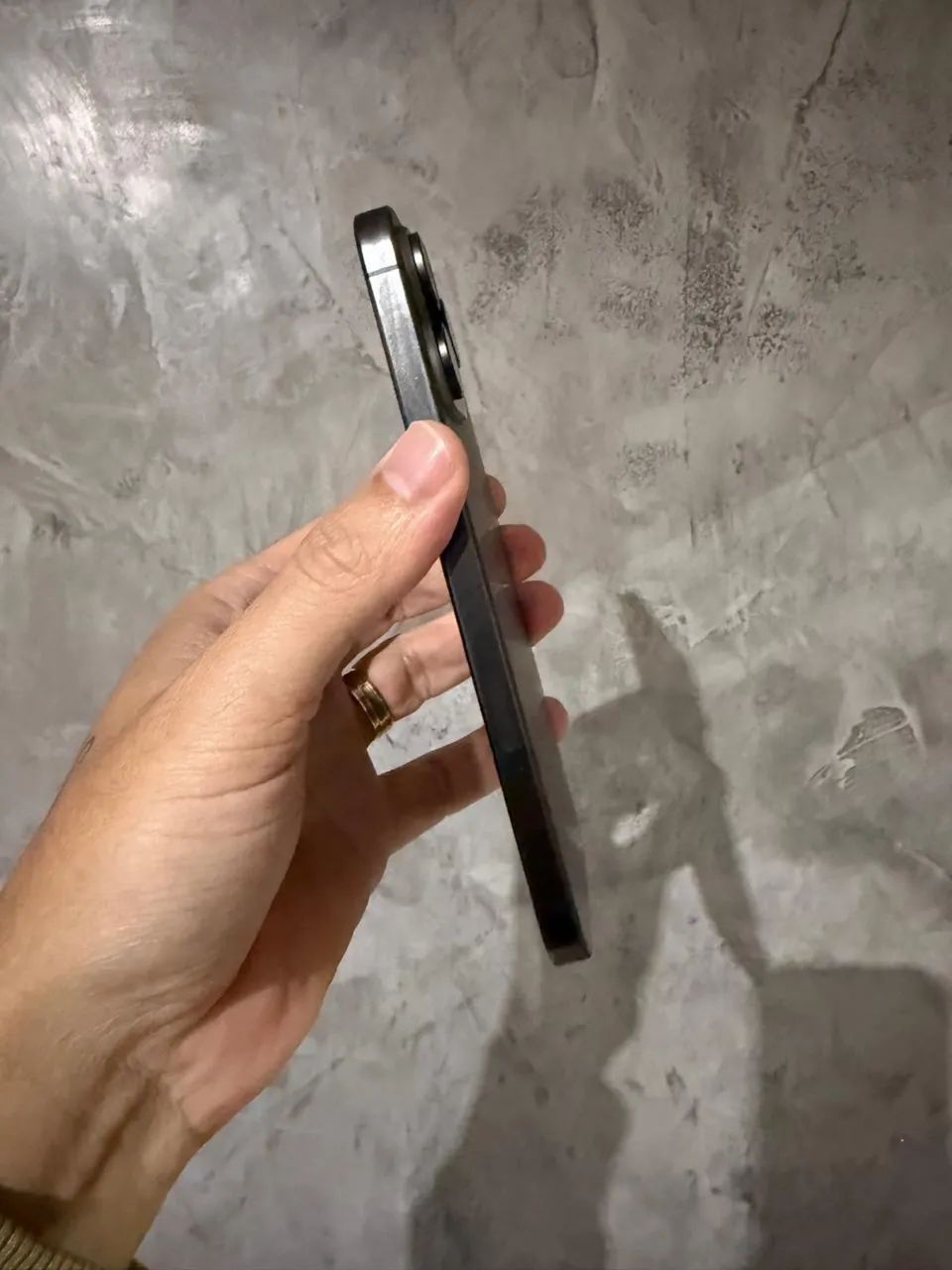 iPhone 15 pro Max 90%saúde com caixa  - Foto 3