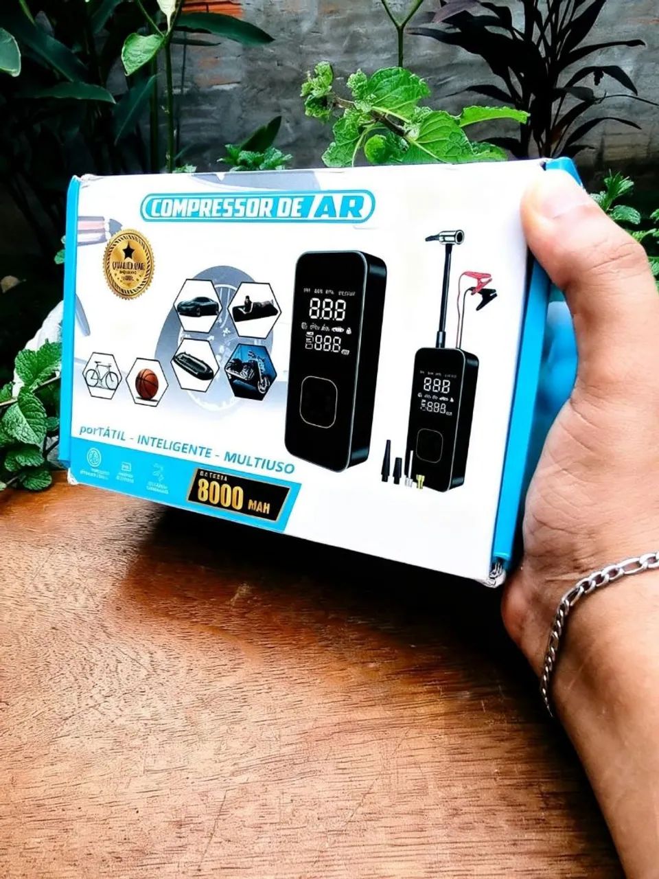 Auxiliar de Partida + Compressor de Pneu Portátil 4 em 1 - Foto 4
