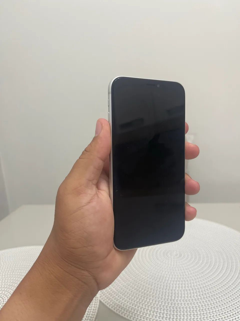 Vendo ou troco! iPhone XR 128 gigas extras  - Foto 2