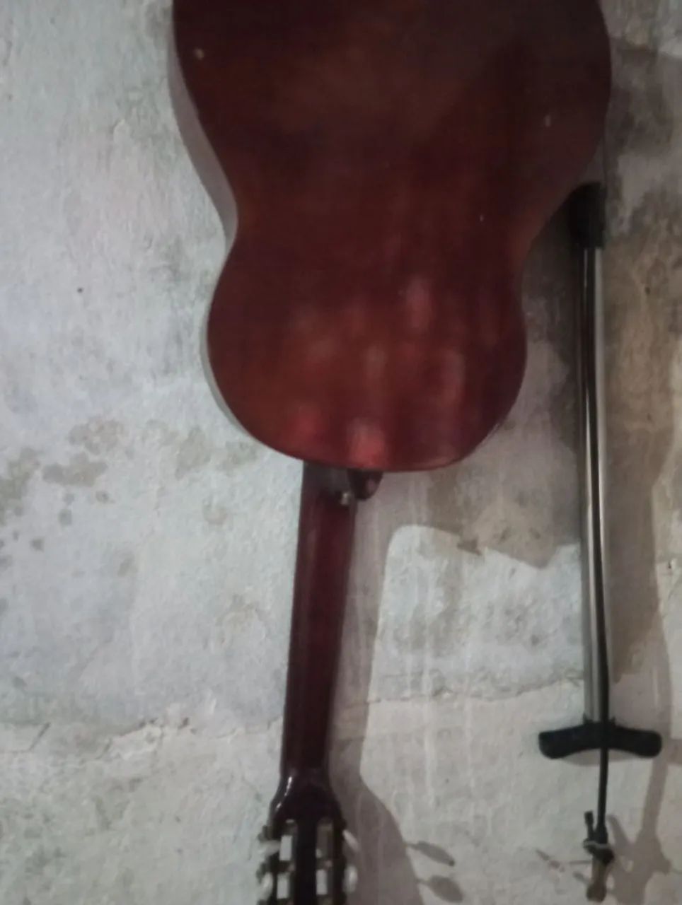 Violão acústico 