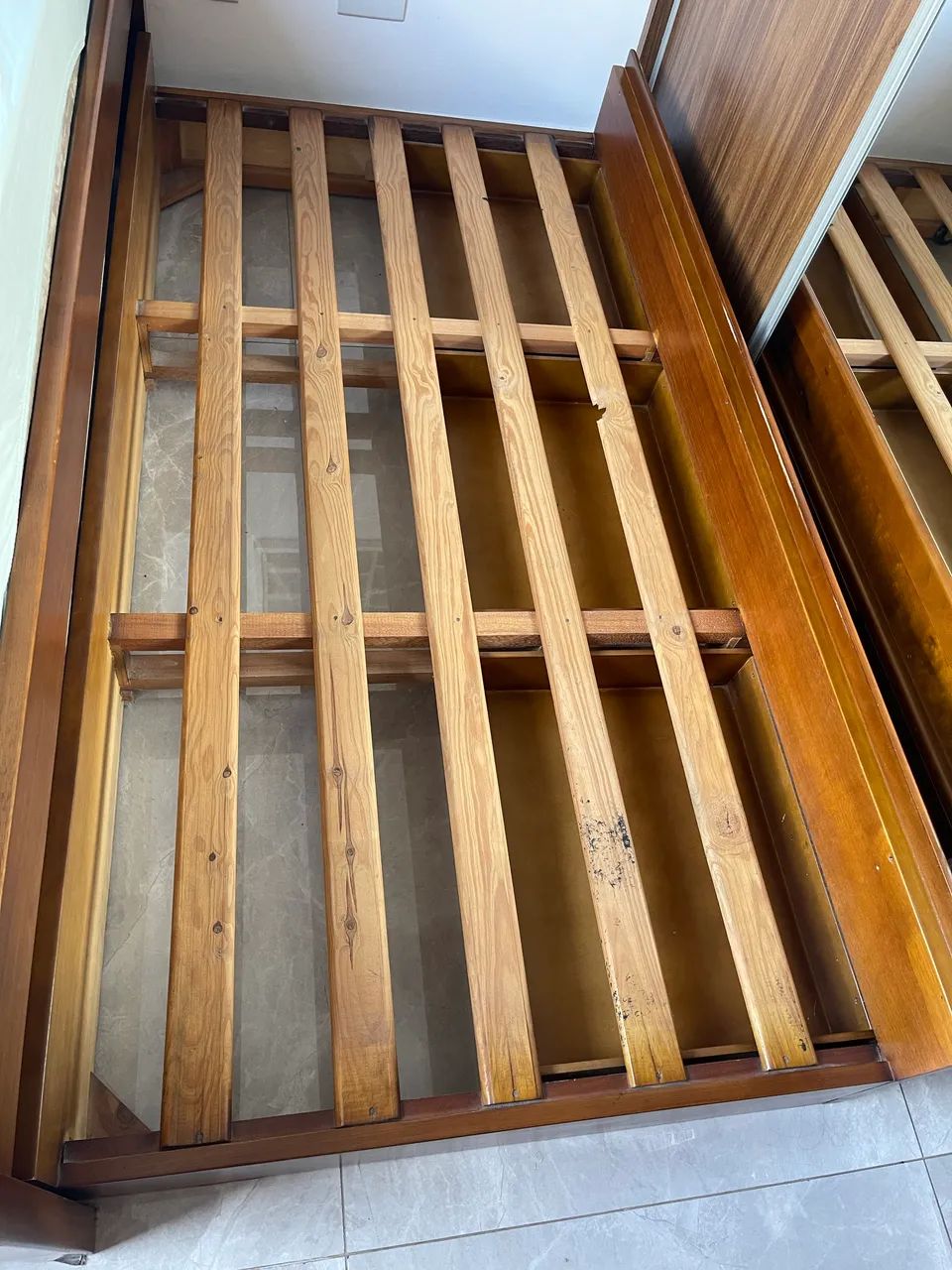 Vendo CAMA AUXILIAR de bicama - Foto 2