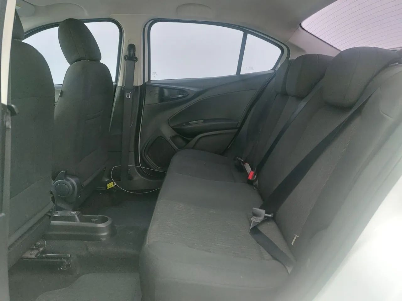 Fiat Cronos Drive 1.0 6V, foto 17 de 18