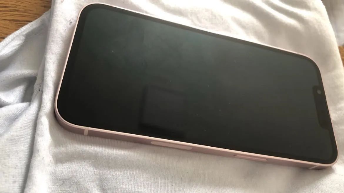 iPhone 13 128 GB - Foto 2