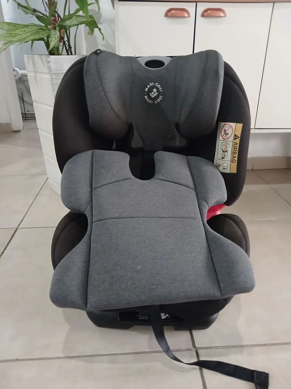 Cadeirinha para Auto Maxi-Cosi Unique (Grupos 0+, 1, 2 e 3).