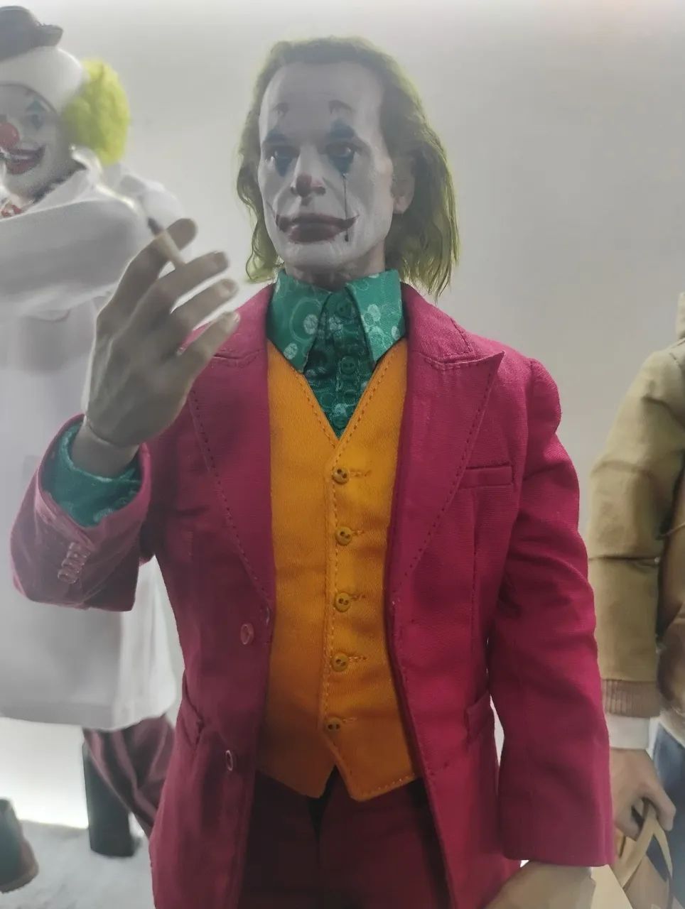 JOKER出品 Lote Joker Joaquin Phoenix 1/6 30cm (Não Hot Toys) - Hobbies e