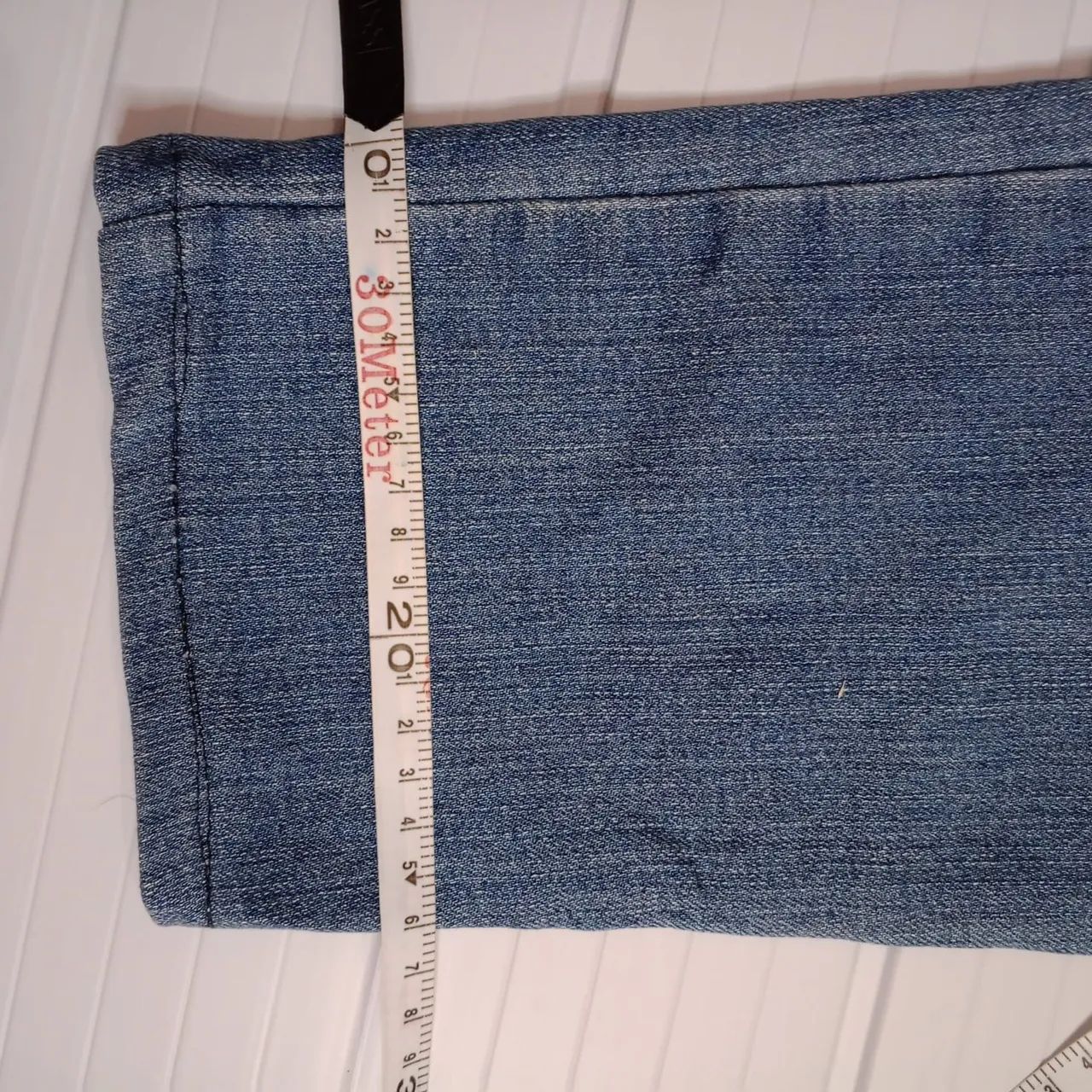 Calça jeans feminina calça jeans azul usada  - Foto 4