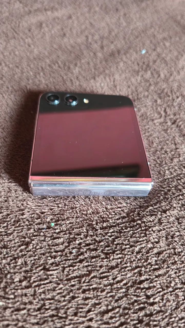 Galaxy Z Flip5 5G 512GB rosa com defeito  - Foto 5