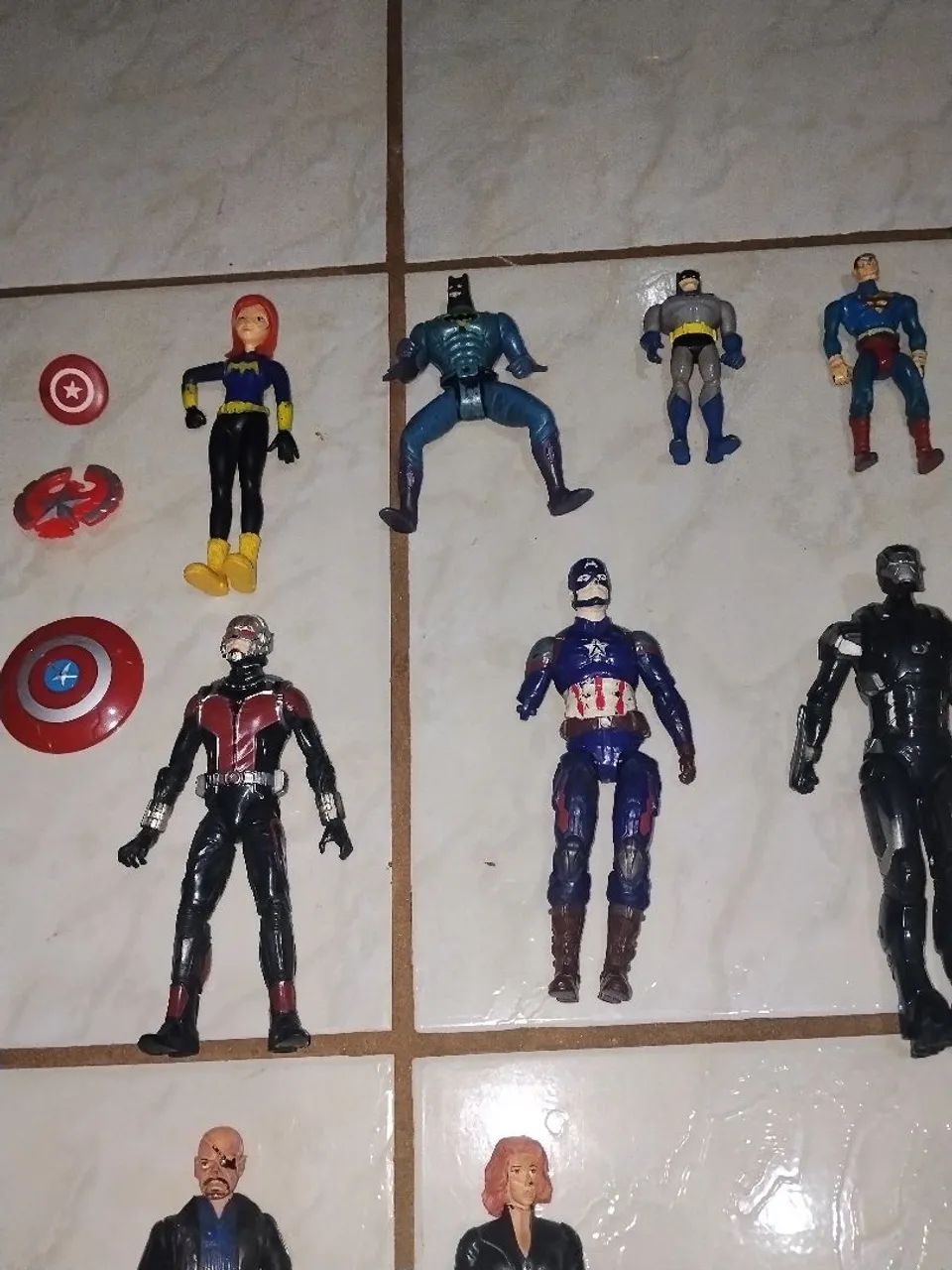Vendo coleção de brinquedos da Marvel e DC  - Foto 3