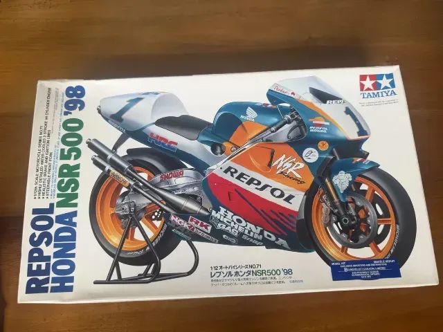 未組立品 タミヤ 1/12 Repsol Honda NSR500 ‘98 Repsol Honda Nsr500 98 Tamiya Colecionador - Hobbies e coleções